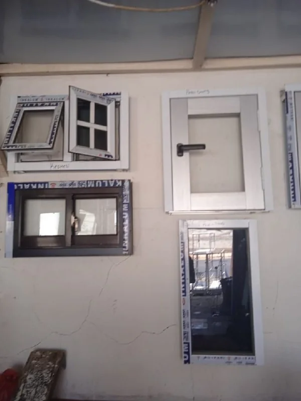 Contoh jendela aluminium Bengkel Las JAYA MANDIRI Subang